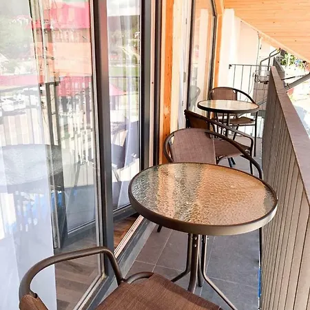 Ξενοδοχείο με διαμερίσματα 