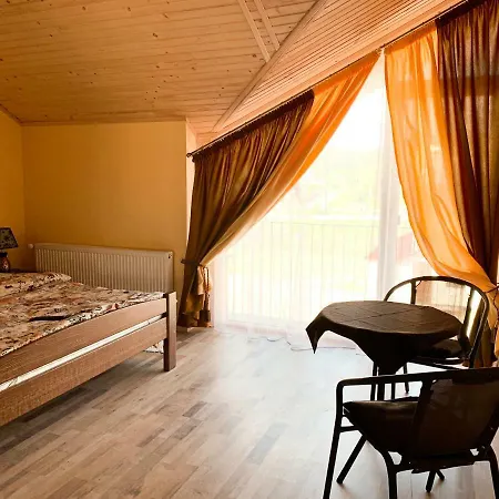 Ξενοδοχείο με διαμερίσματα 